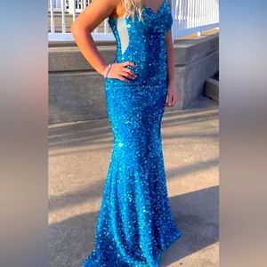 Sparkly with lace up back